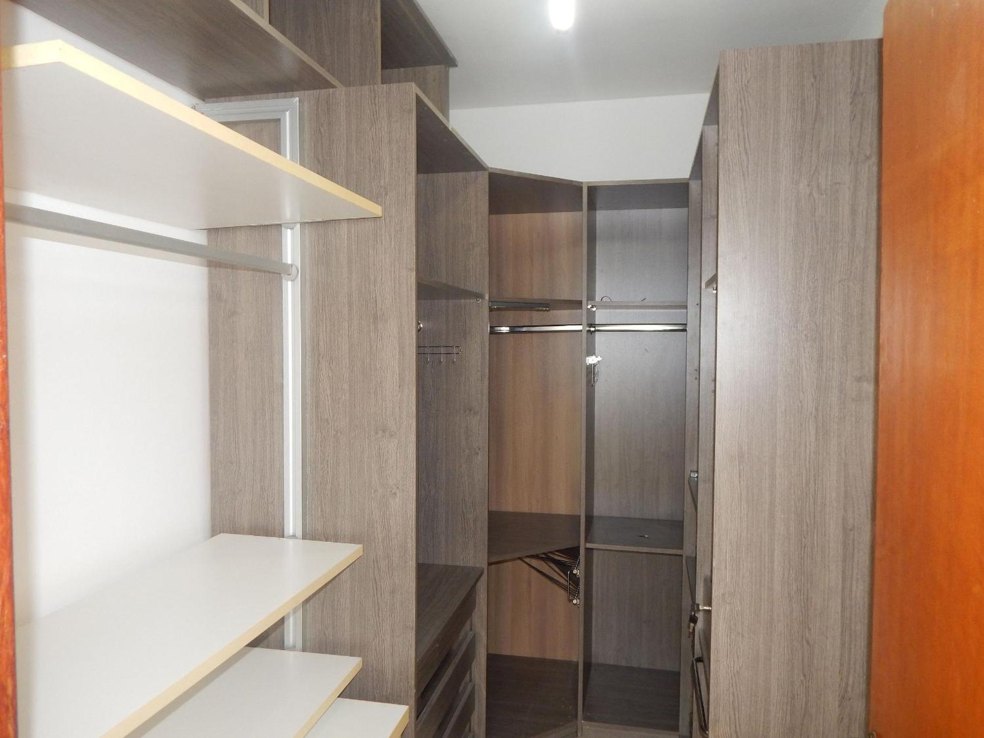 Apartamento Cobertura C/ Sinuca E Churrasqueira Do